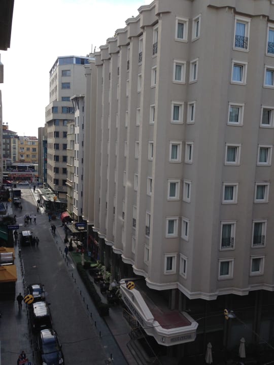 Ausblick 4. Etage Hotel Grand Öztanik Arts Hotel Taksim
