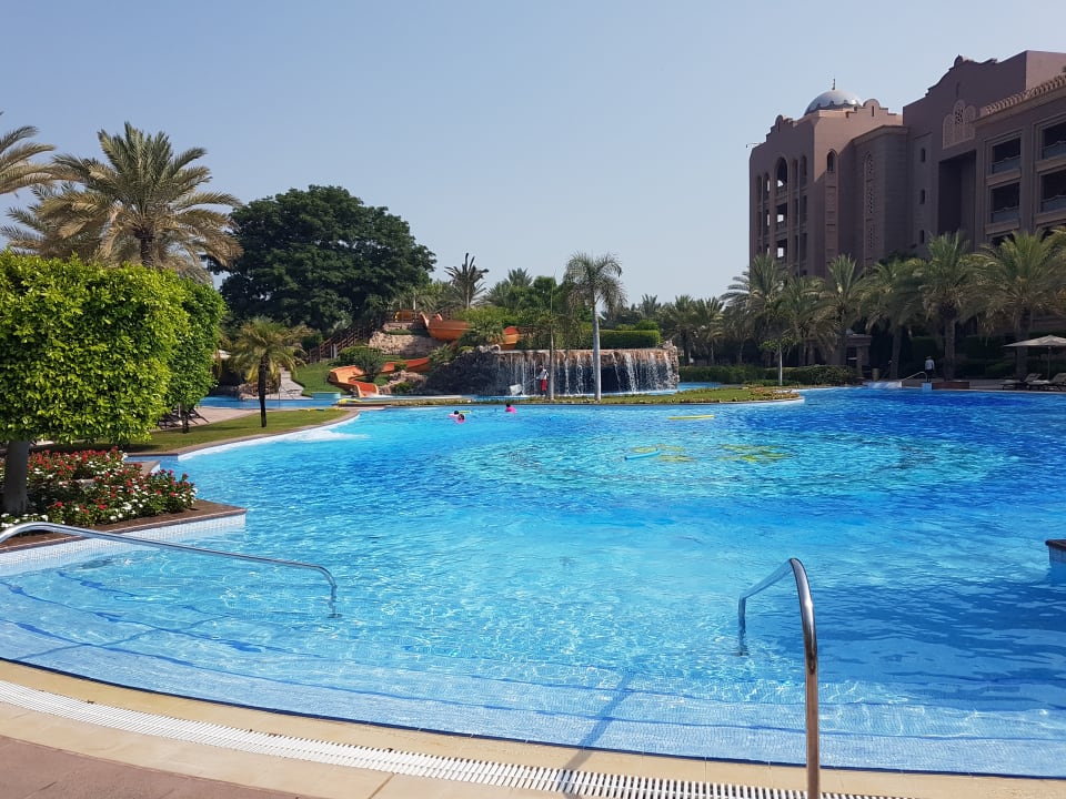 Pool Emirates Palace Mandarin Oriental