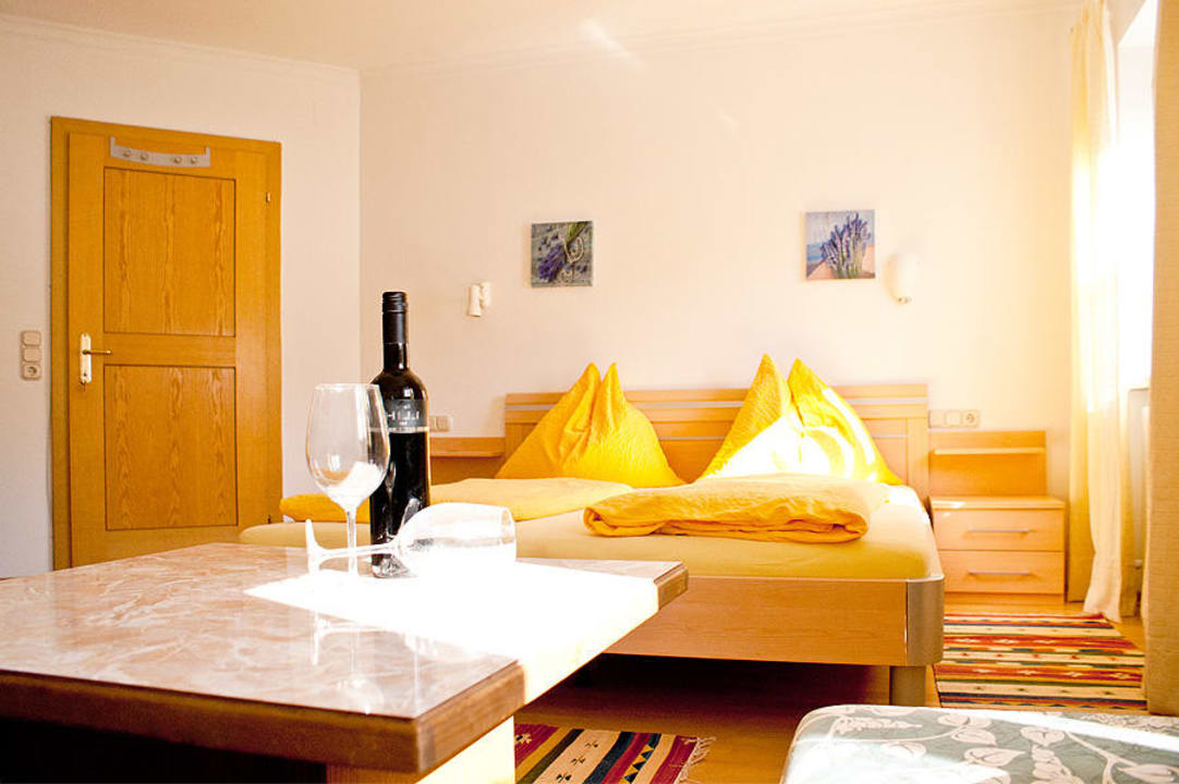 Gemütliches Gästezimmer Hotel Mesnerhaus Mühlbach