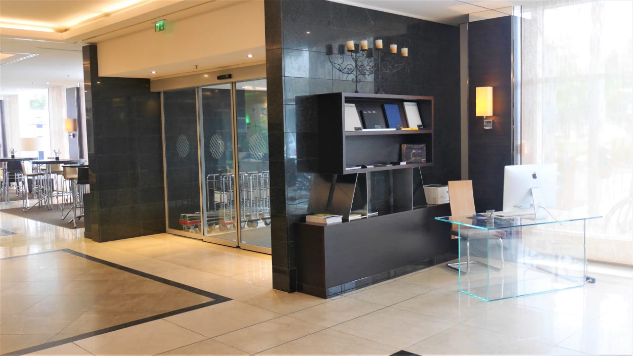 Lobby Occidental Dresden Newa