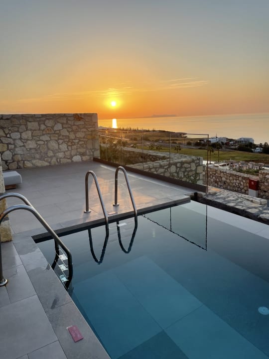 Ausblick The Royal Senses Resort, Curio Collection by Hilton