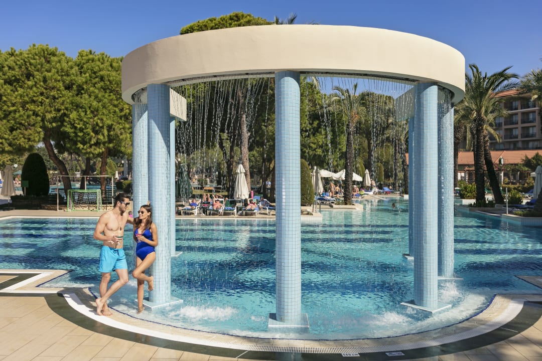 Pool IC Hotels Green Palace