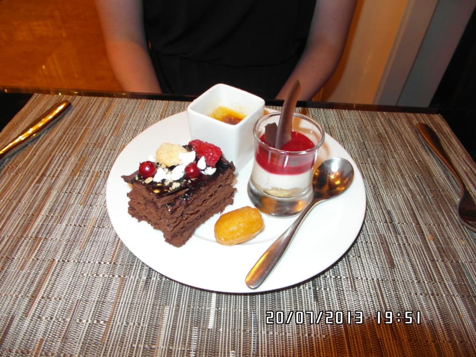 Nachtisch Jumeirah Zabeel Saray