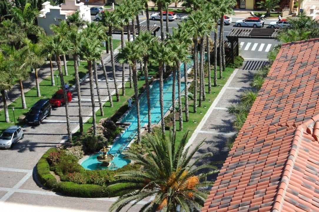 Einfahrt zum Hotel Lopesan Costa Meloneras, Resort & Spa