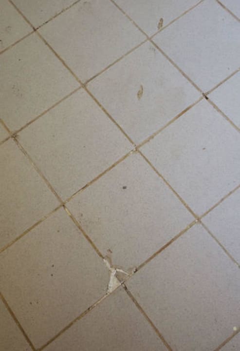 Gänge - schlechte Reinigung Brayka Bay Resort