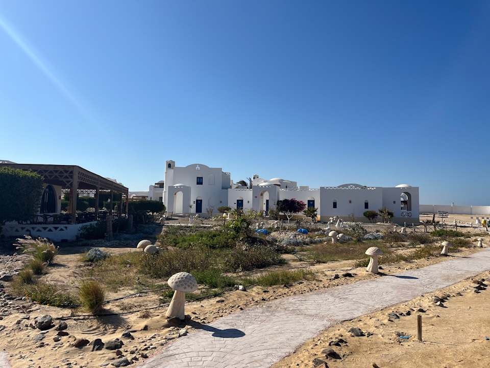 Außenansicht Beach Safari Nubian Resort