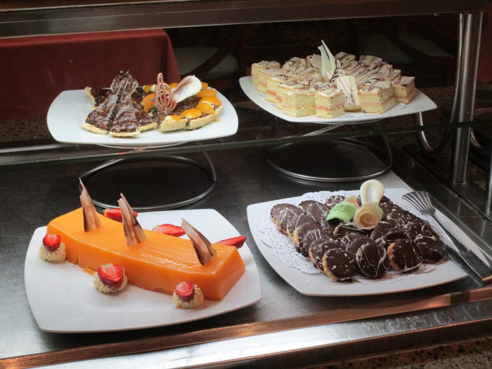 Gastro Imperial Shams Abu Soma
