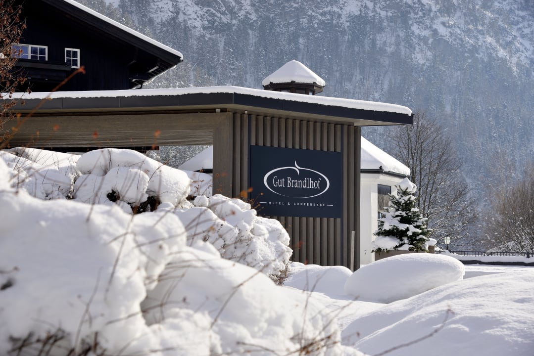Außenansicht Hotel Gut Brandlhof