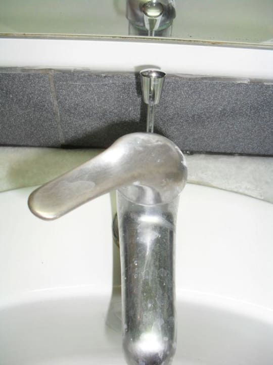 Wasserhahn Badezimmer HARPIN Georgioupolis Resort Aquapark & SPA