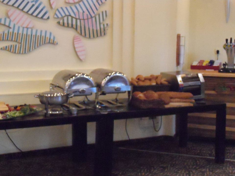 Buffet Tal By The Beach - An Atlas Boutique Hotel