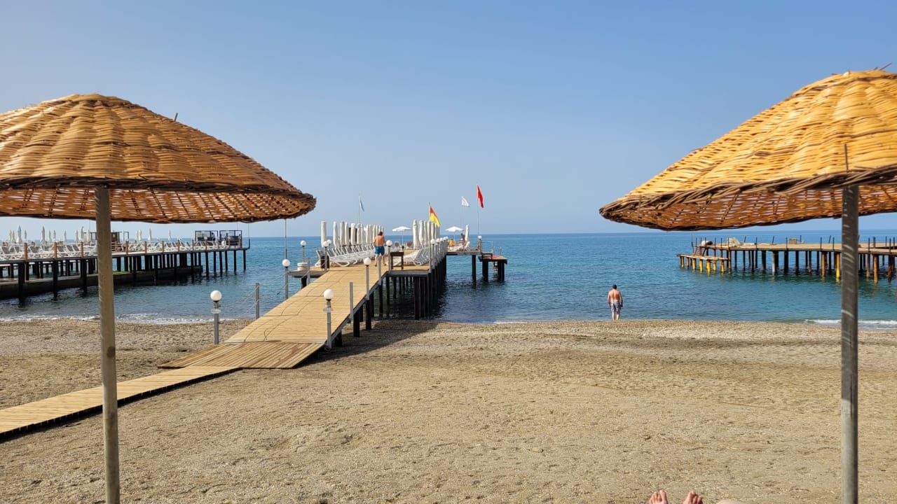 Strand Dizalya Palm Garden