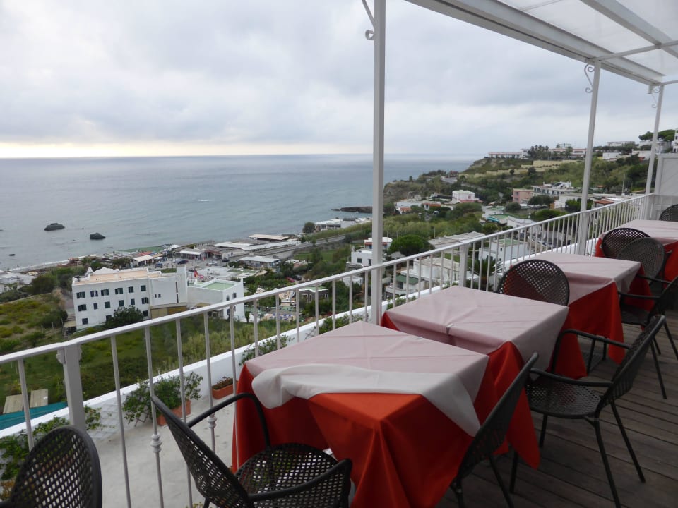 Restaurantterrasse nach Norden Hotel Imperamare