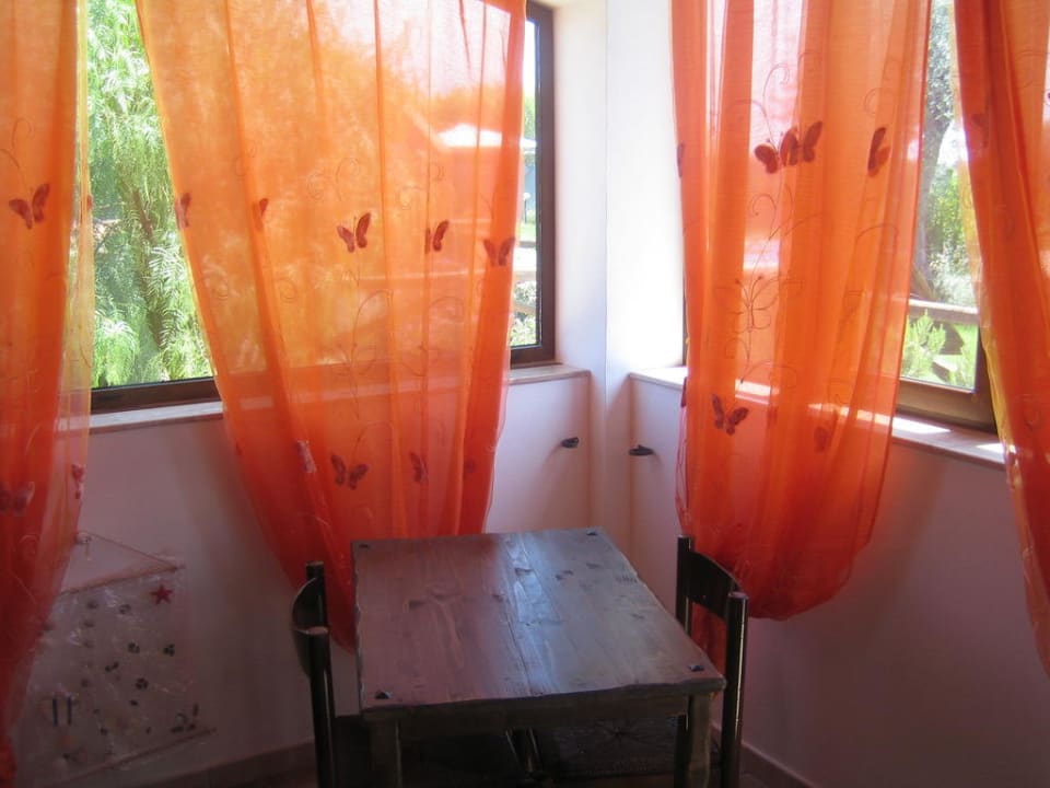 Essecke / Küche / Appartement Villa Sol Doradu B&B