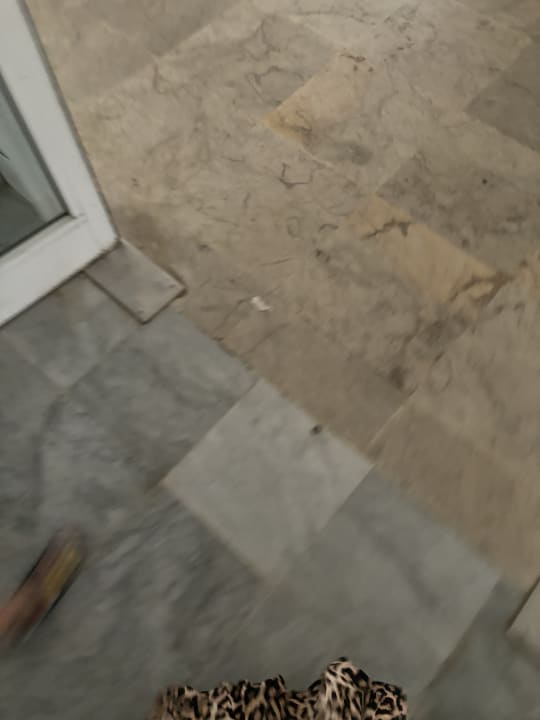 Lobby Hotel El Mouradi Skanes Beach