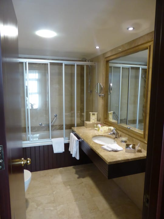 Bad Crowne Plaza Istanbul - Old City by IH