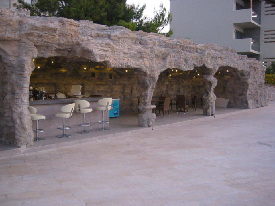 Poolbar Lagunenpool SENTIDO Port Royal Villas & Spa