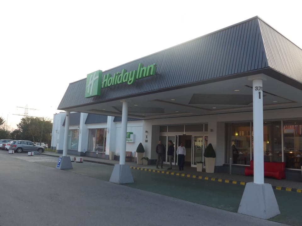 Hoteleingang Leonardo Hotel Düsseldorf Airport - Ratingen