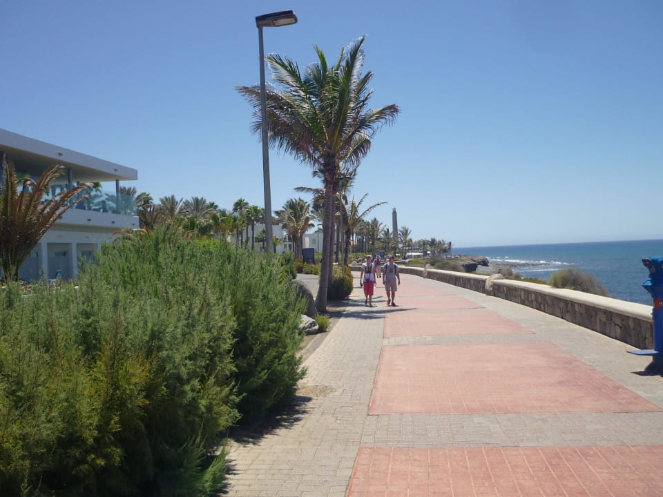 Promenade unmittelbar am Hotel Hotel Riu Gran Canaria