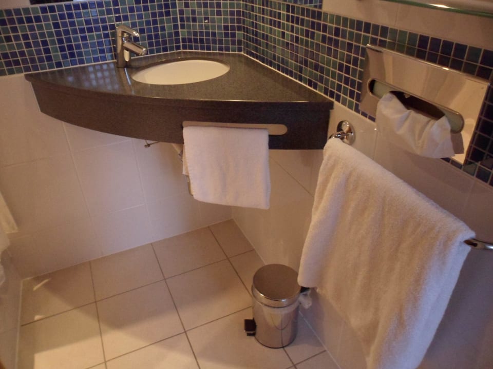 Bad Hotel Holiday Inn Express Inn City Centre
