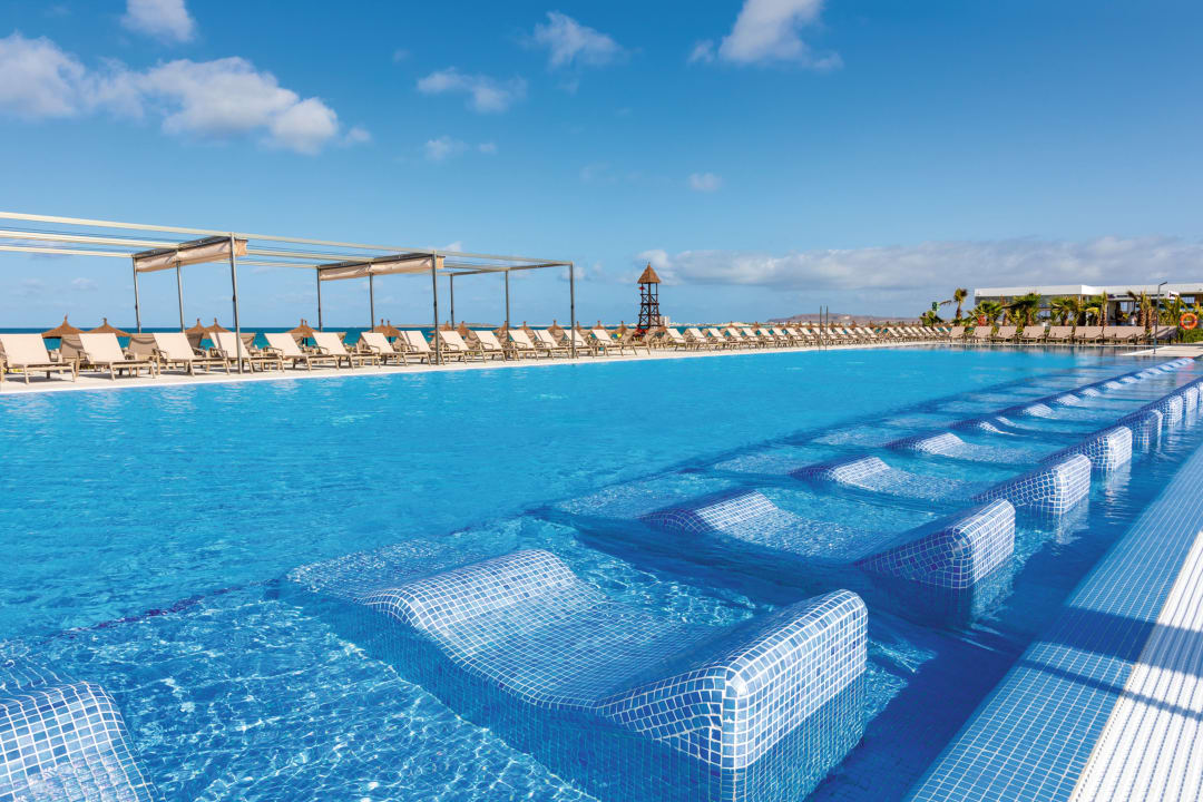 Pool Hotel Riu Palace Boavista