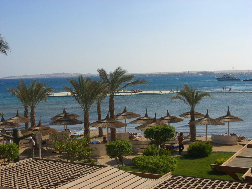 Blick vom Balkon des Restaurants Beach Albatros Resort