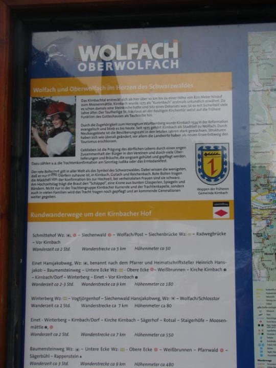 Infotafel vor dem Hotel Hotel Kirnbacher Hof