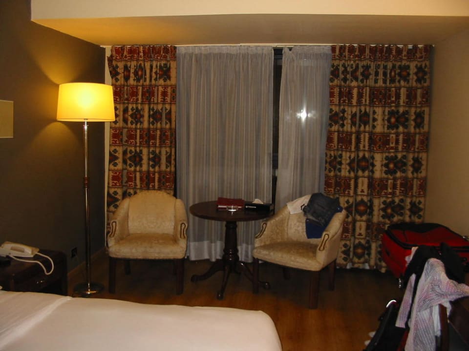 Noch mehr Zimmer Le Commodore Hotel