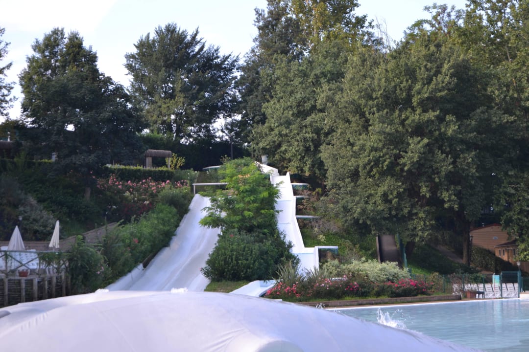 Pool mit Rutschen Altomincio Family Park