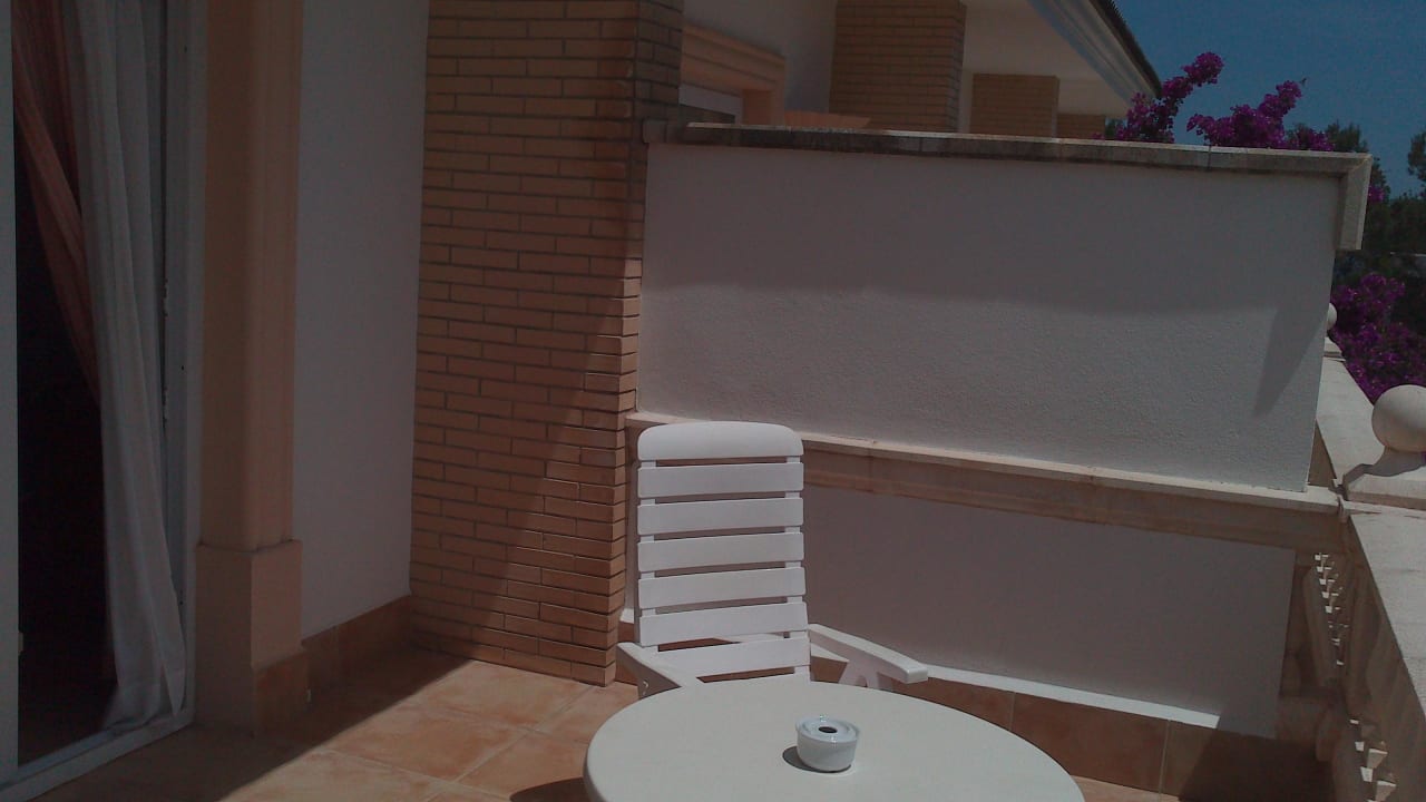 Auf dem Balkon La Moraleja The Quiet Hotel