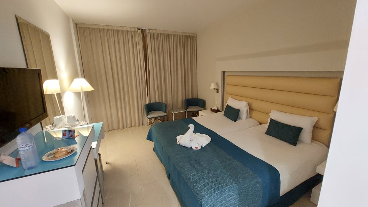 Zimmer Leonardo Cypria Bay - Family Resort