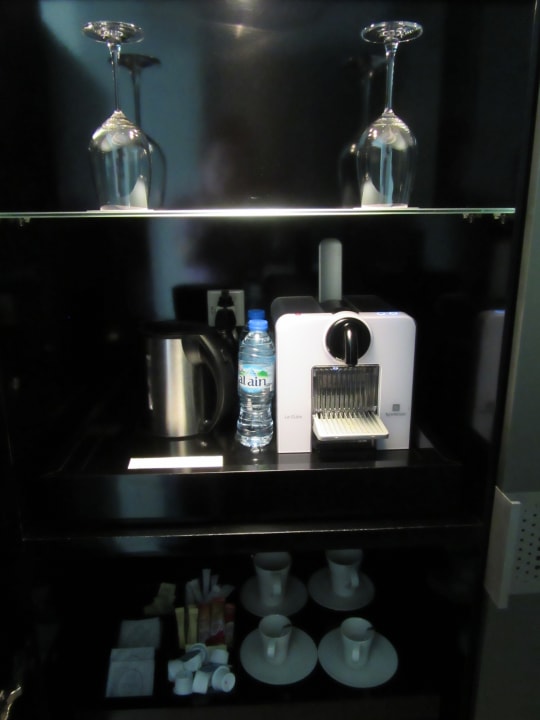 Zimmer W Abu Dhabi - Yas Island