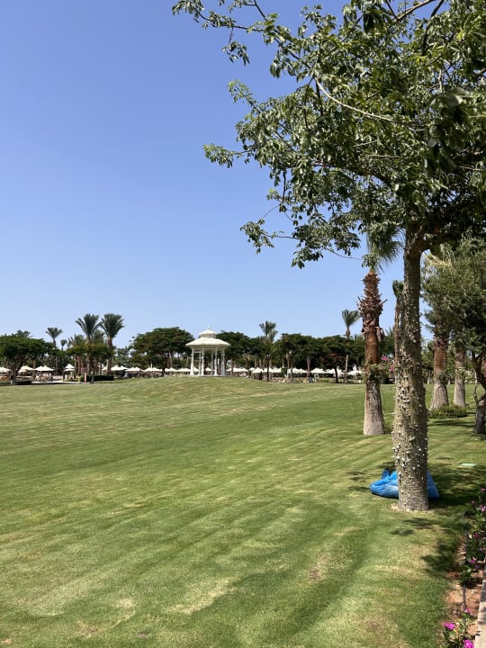 Gartenanlage Steigenberger Aqua Magic