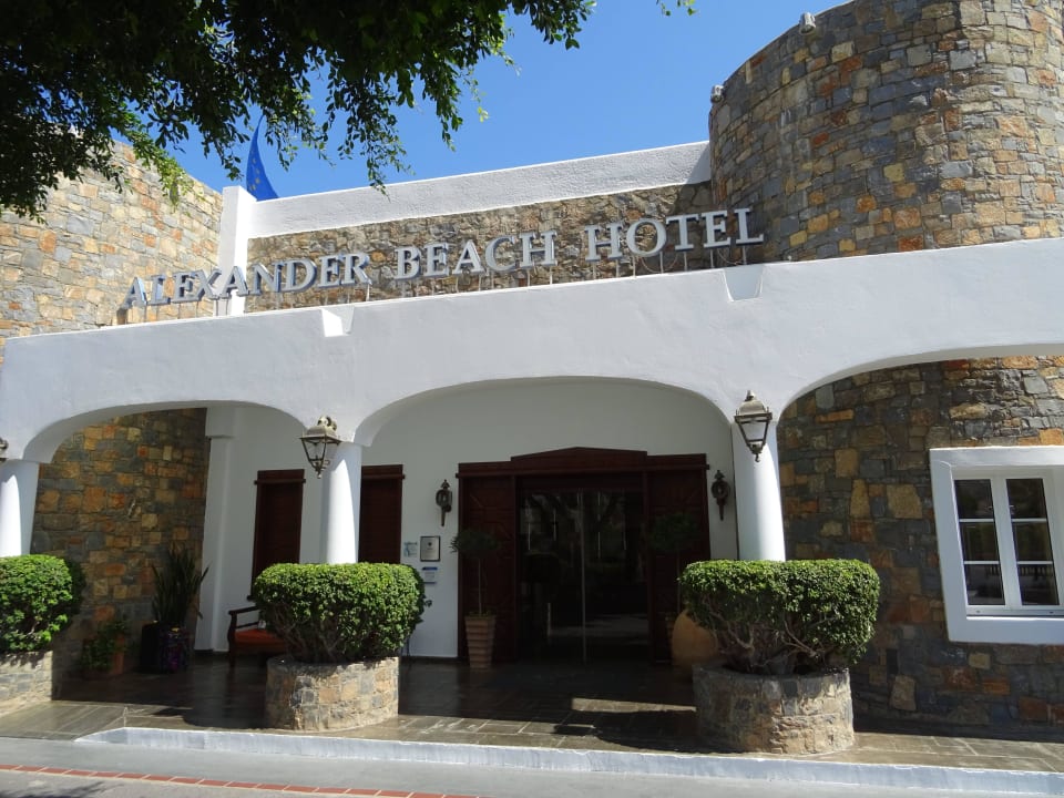 Schön und gepflegt Alexander Beach Hotel & Village Resort