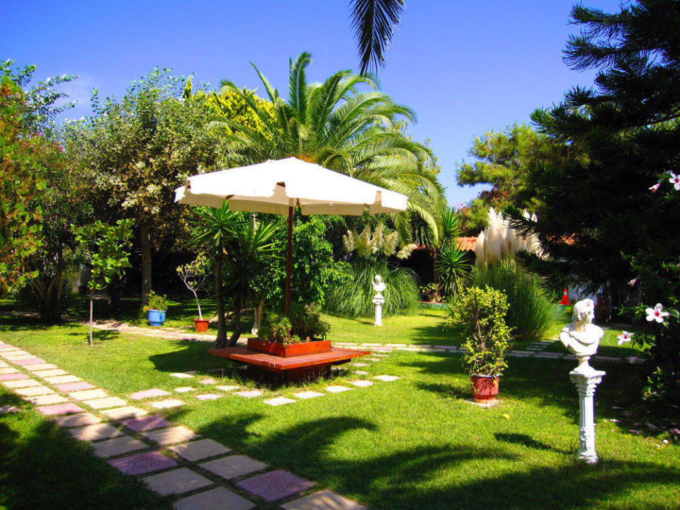 Gartenanlage Super! Gaia Garden Hotel