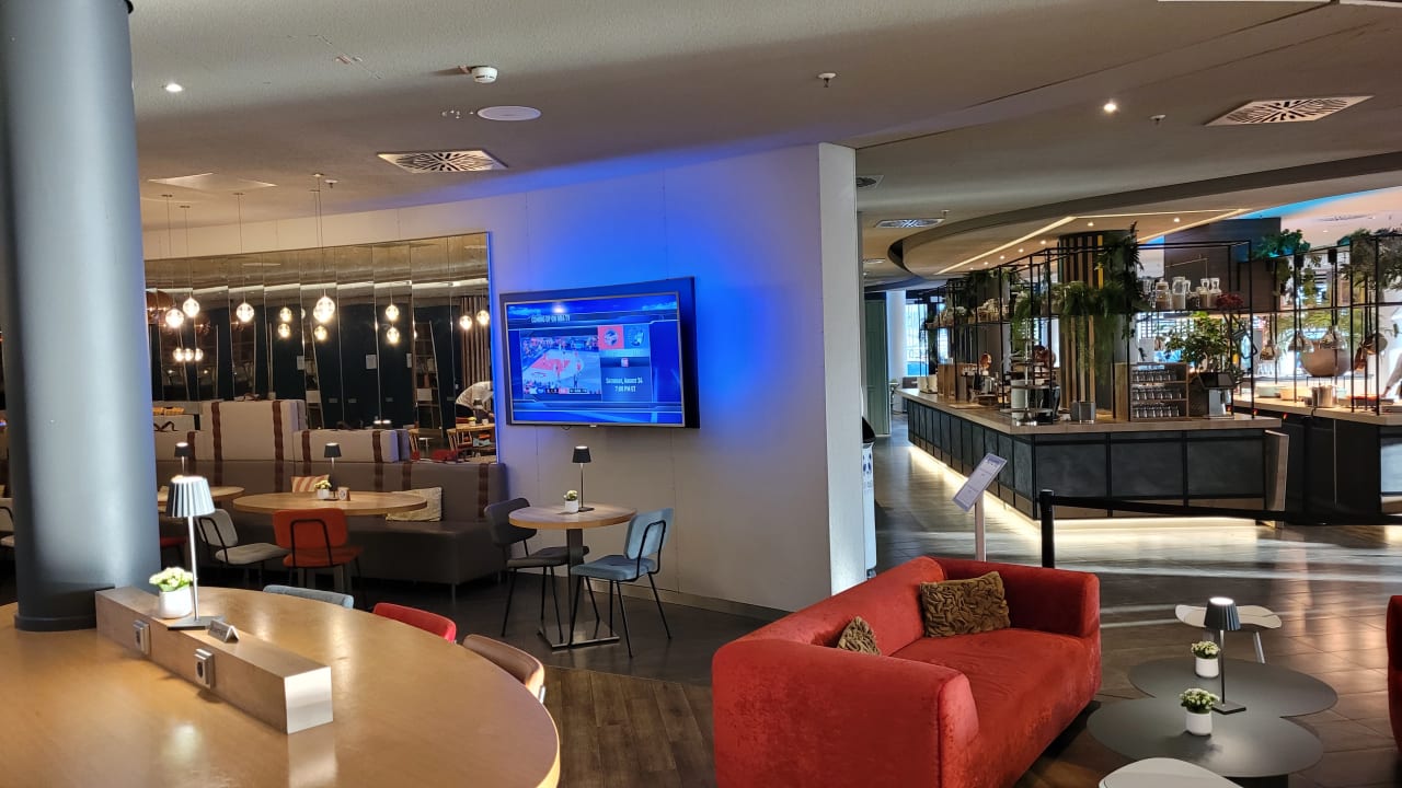Lobby Novotel München Airport