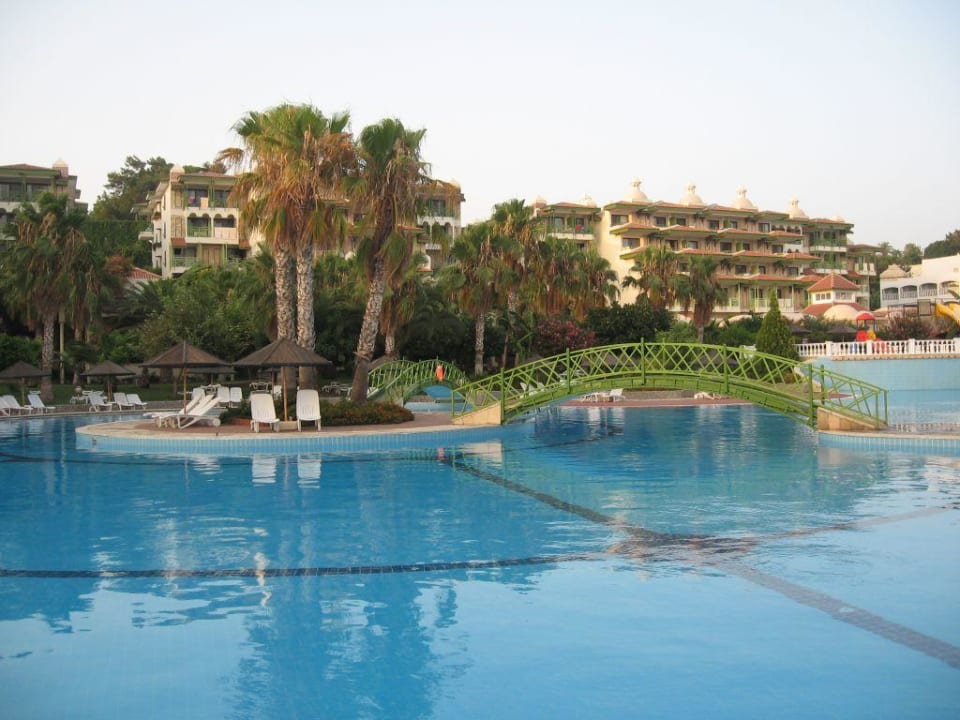 Am Pool Hotel Defne Star