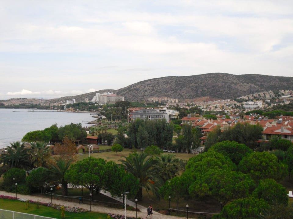 Rechts vom Hotel Hotel Ephesia