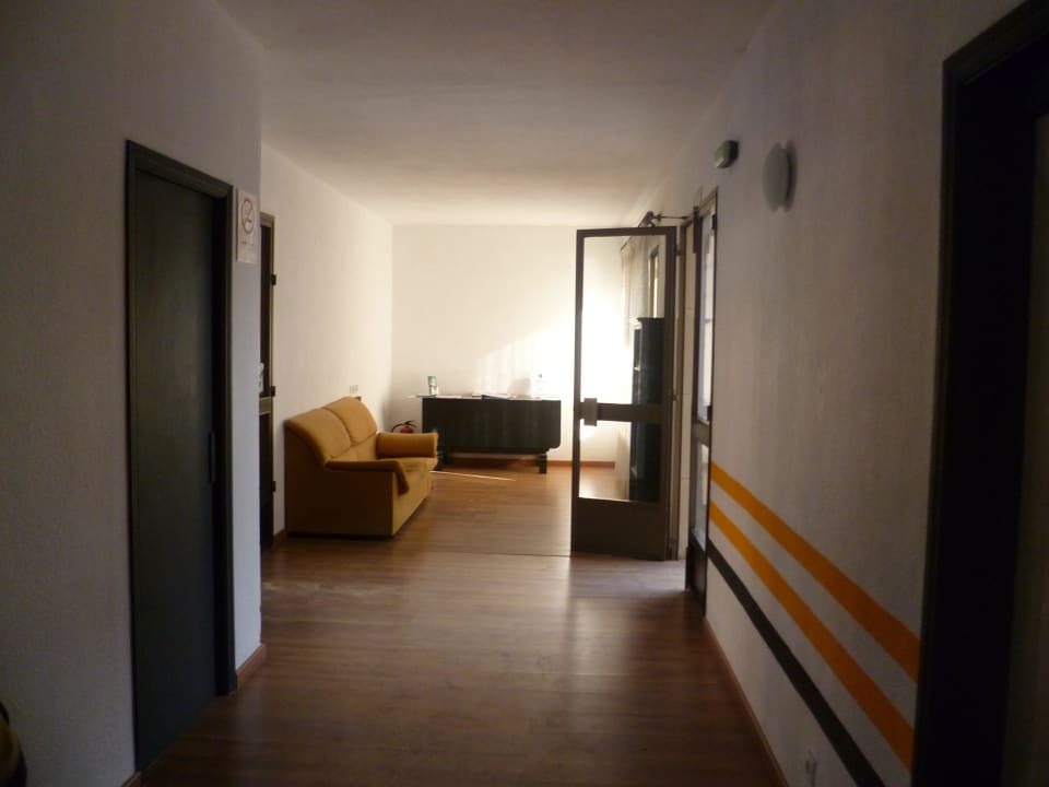 Eingangsbereich Hotel La Perla Negra