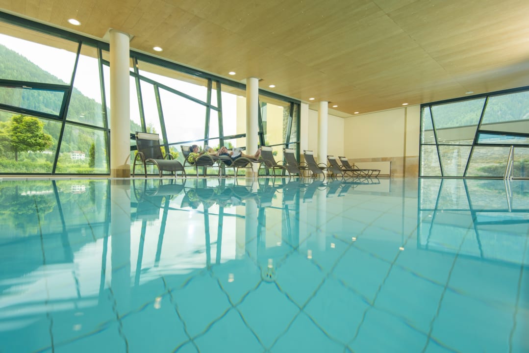 Pool Hotel Kurtherme Badehospitz
