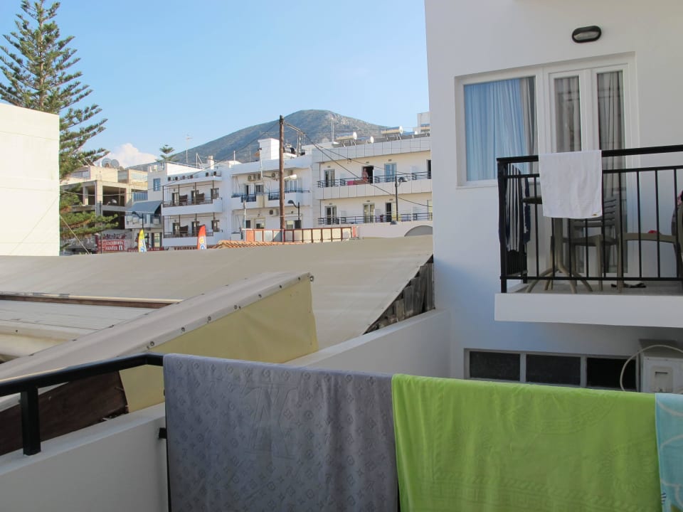 Taras Mari Kristin Beach Hotel