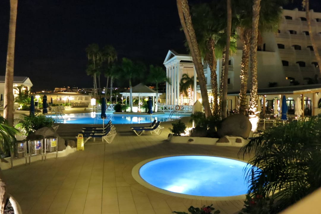 Auf oberer Ebene des Hotels Guayarmina Princess