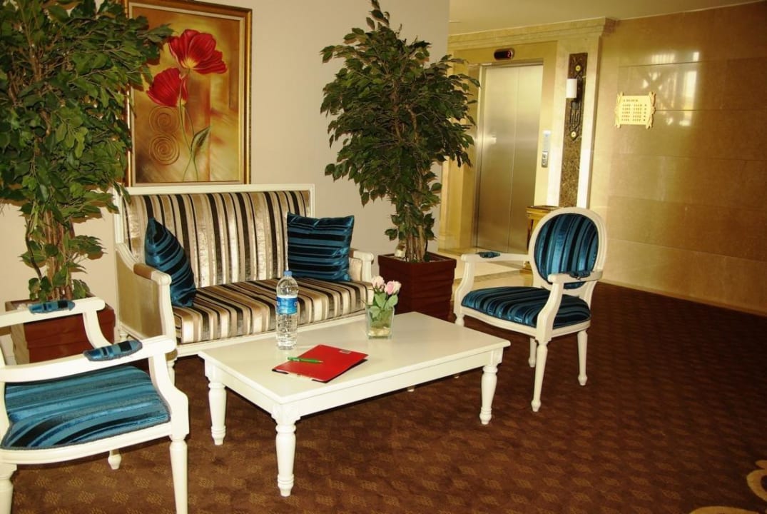Pro Gang und Stockwerk Diamond Excellence Resort & Spa