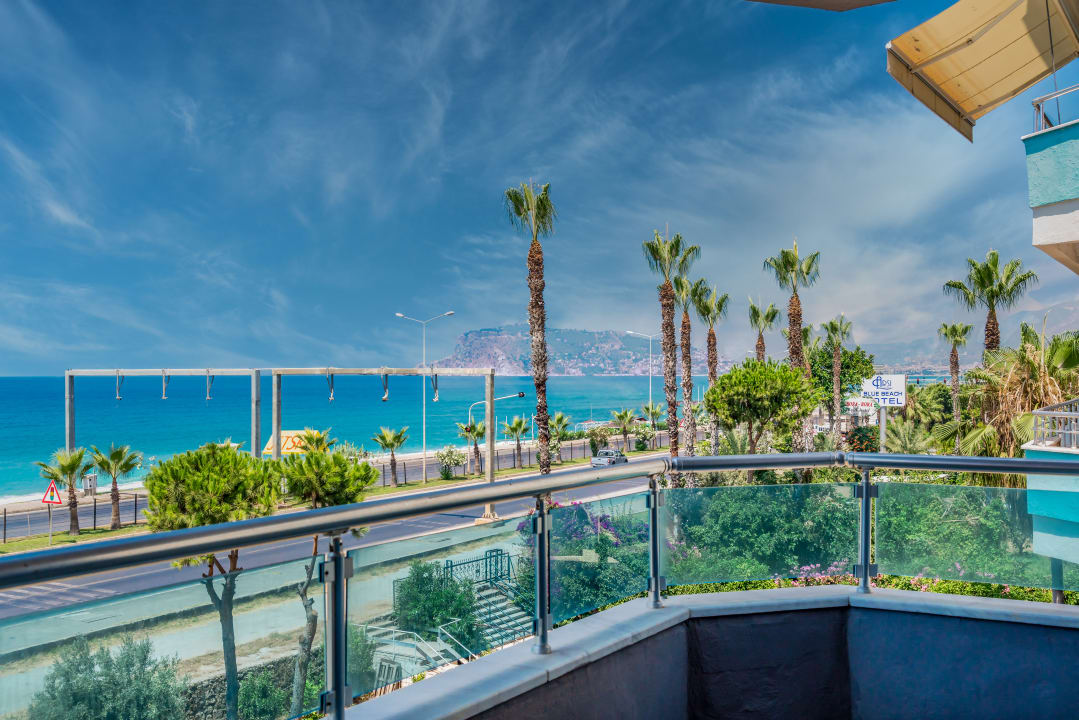 Gartenanlage Arsi Paradise Beach Hotel