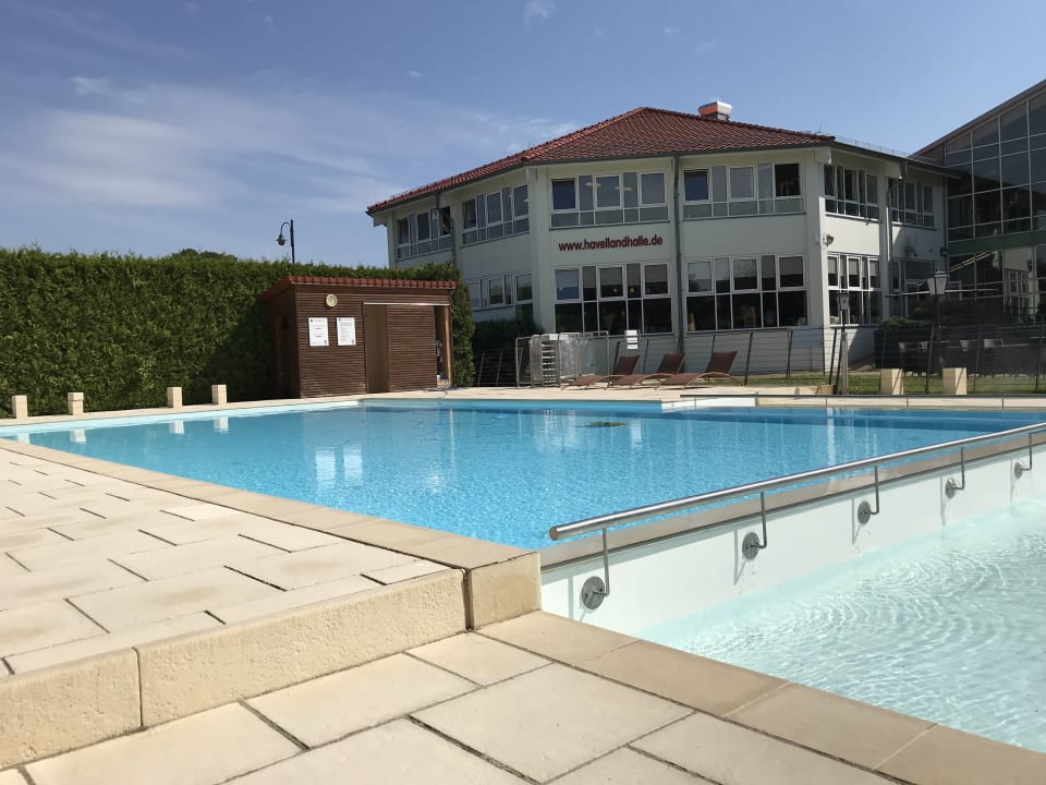 Pool Hotel Havellandhalle Resort