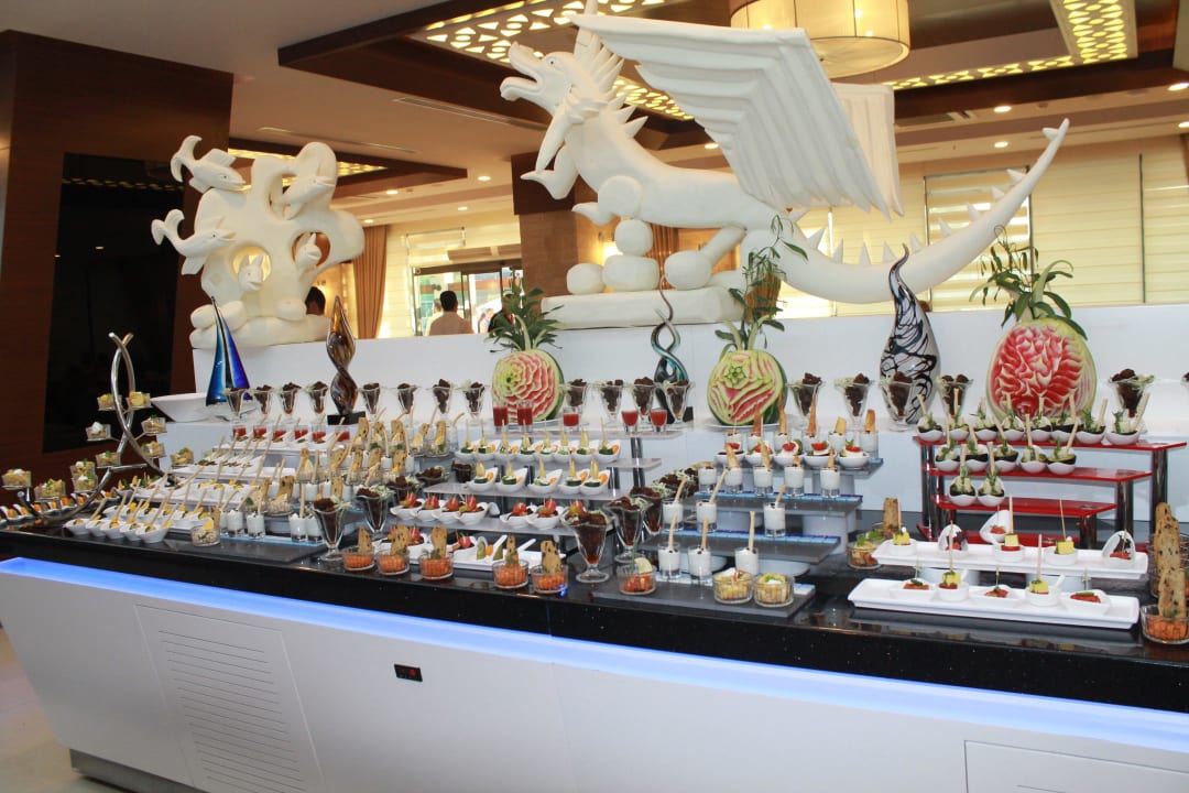 Das Buffet Luna Blanca Resort & Spa