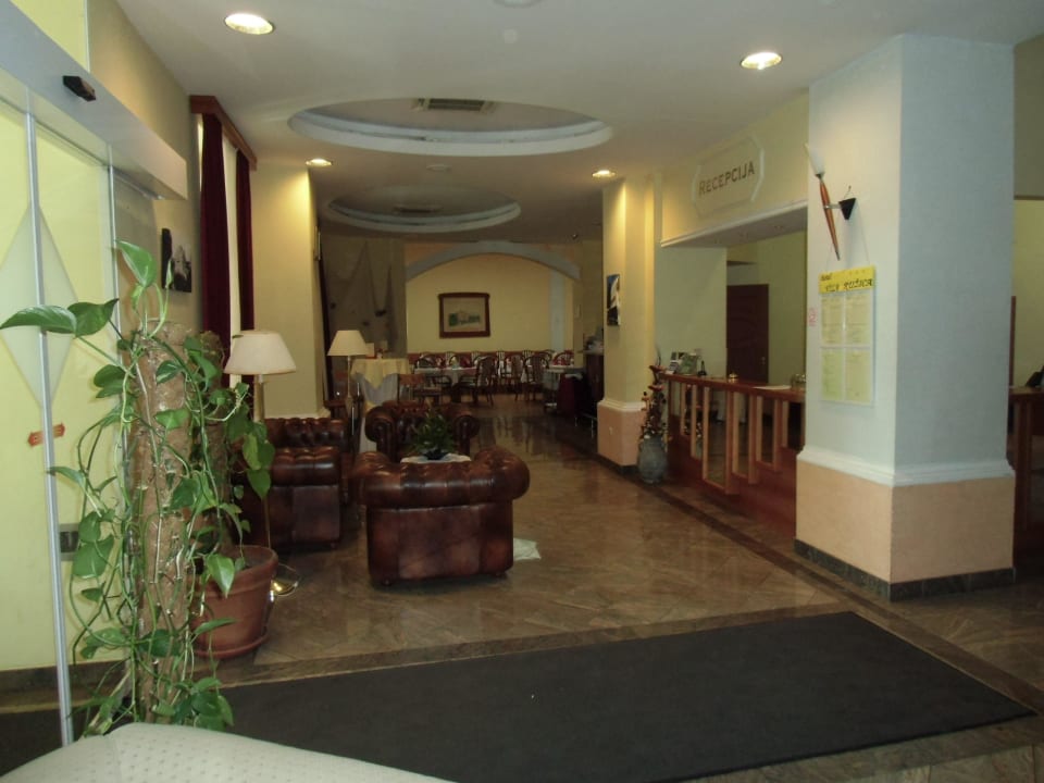 Hoteleingang Hotel Villa Ruzica