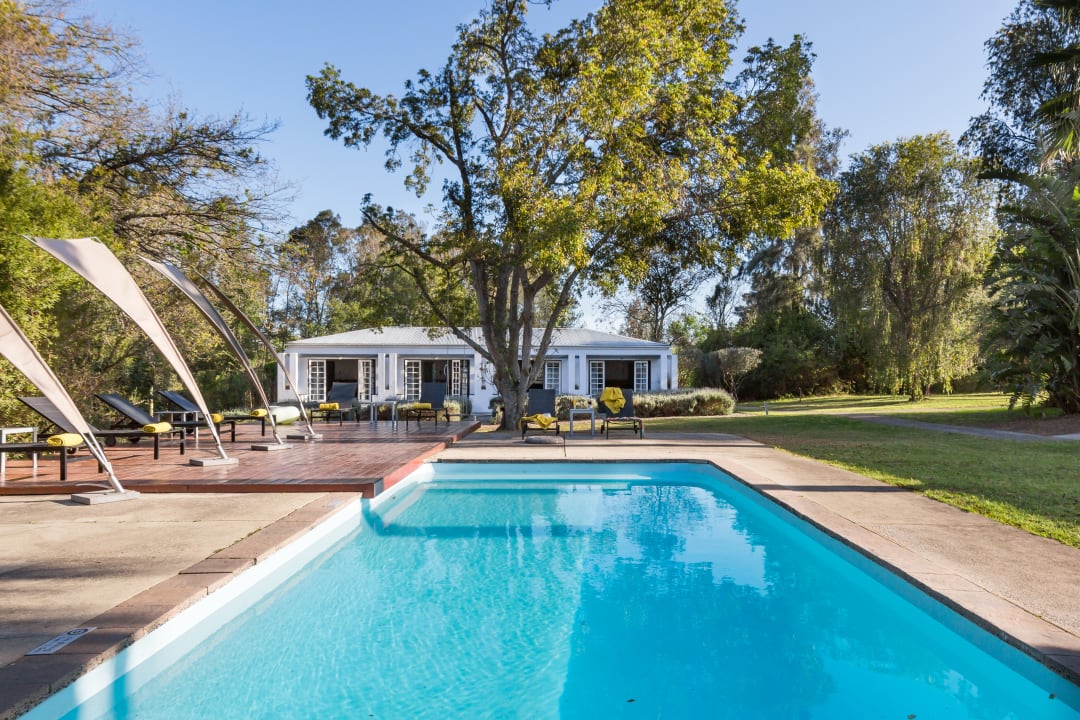 Pool Hotel Bloomestate