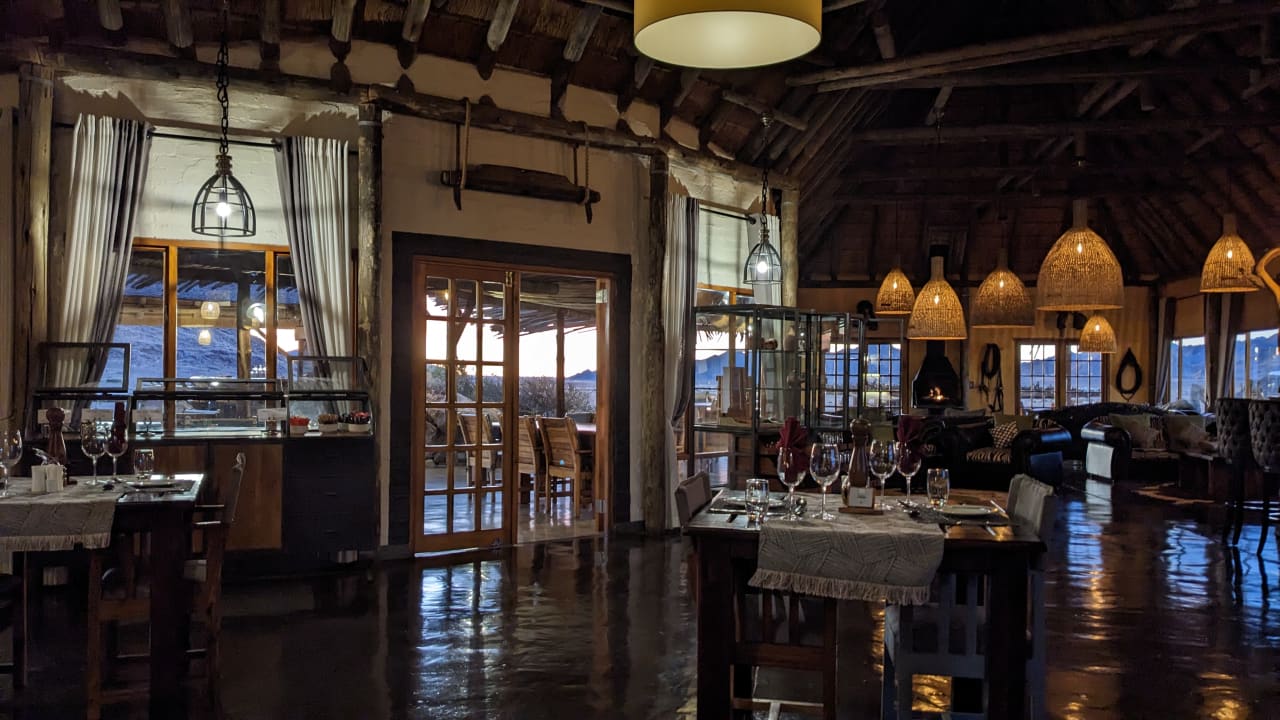 Gastro Desert Homestead Lodge