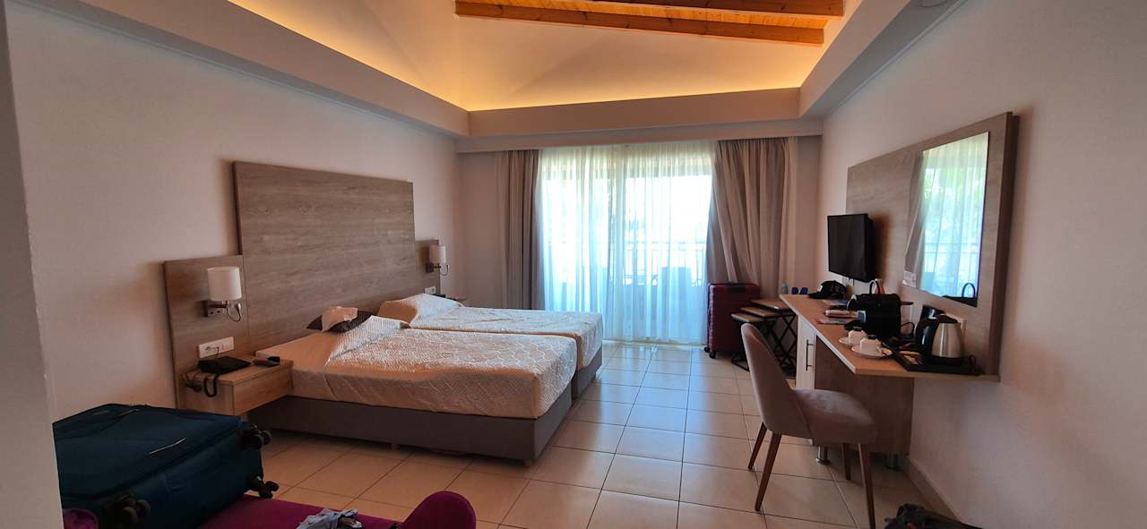 Zimmer Hotel Kouros Palace
