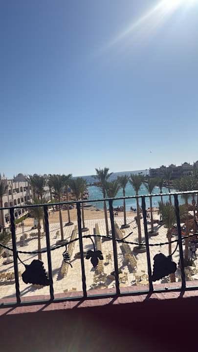Ausblick Sunny Days El Palacio Resort & Spa